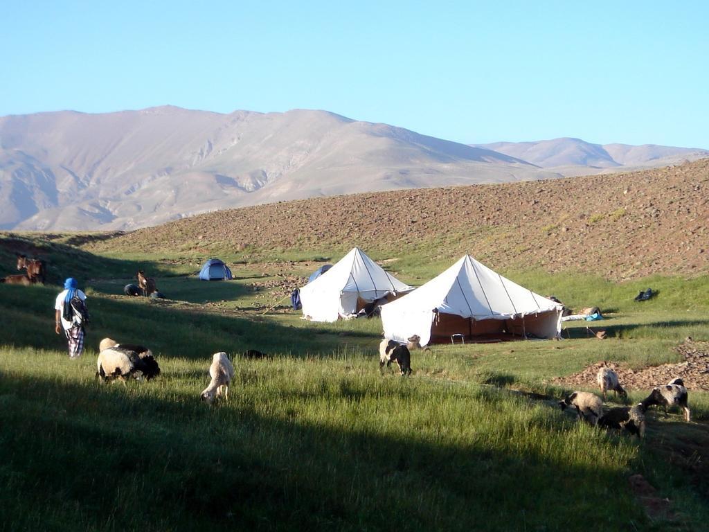 فندق Kasbah Ait Bouguemez Agouti المظهر الخارجي الصورة